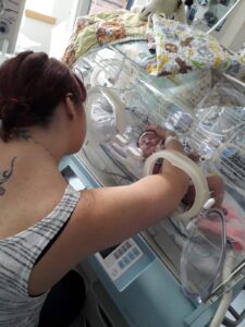 Jen in NICU